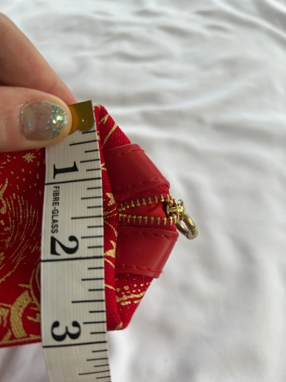 NWT Carolina Herrera Holiday Opera Special Edition Cosmetic Bag - Red & Gold